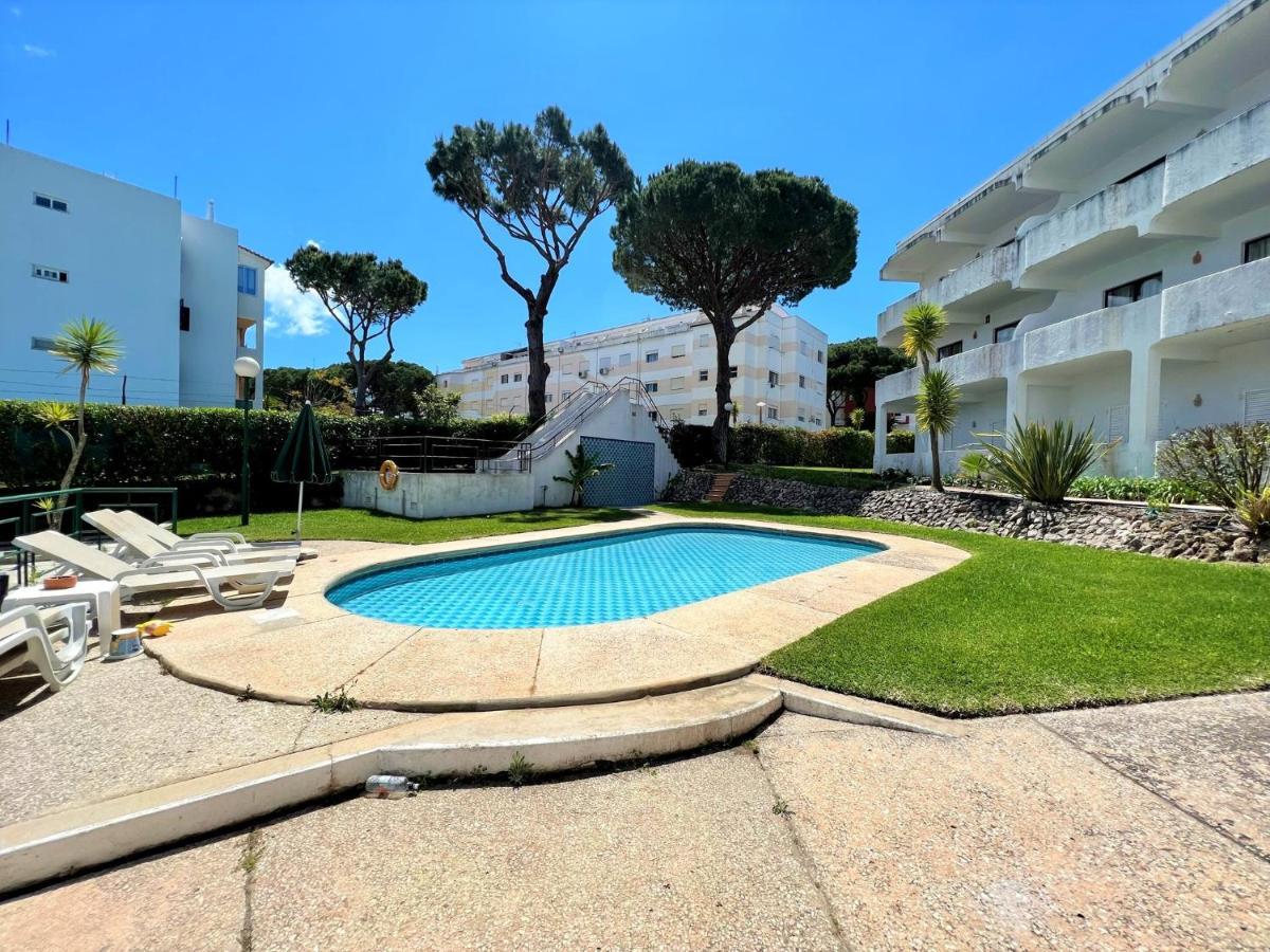 Vilamoura Cosy 3 With Pool By Homing Apartman Kültér fotó