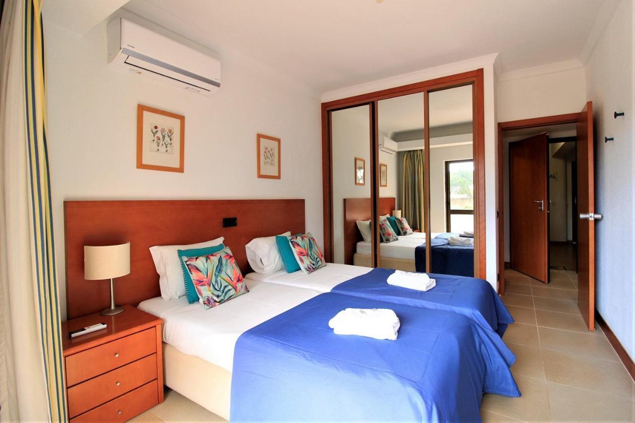 Vilamoura Cosy 3 With Pool By Homing Apartman Kültér fotó