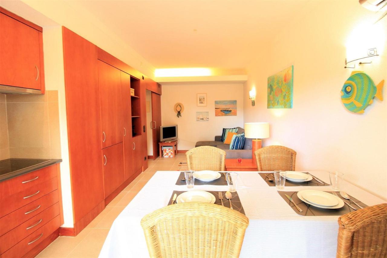 Vilamoura Cosy 3 With Pool By Homing Apartman Kültér fotó